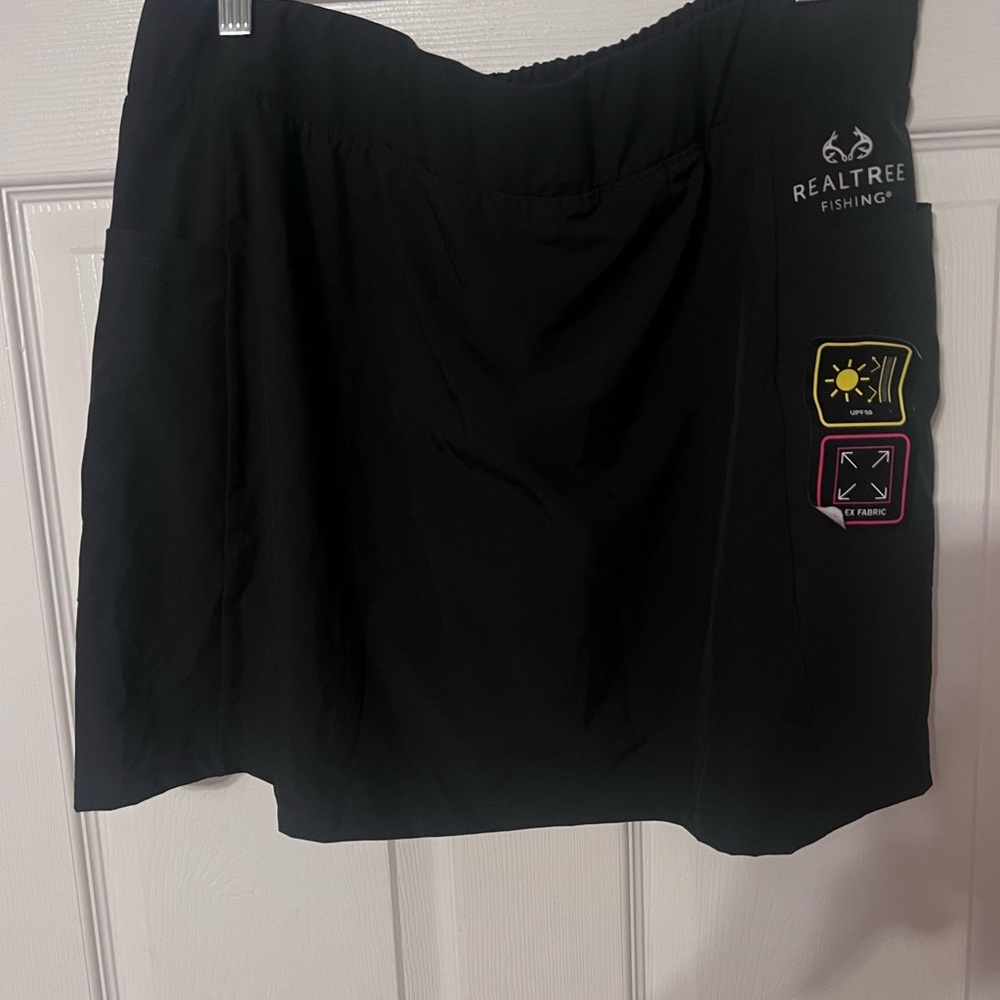Realtree Black Fishing Apparel